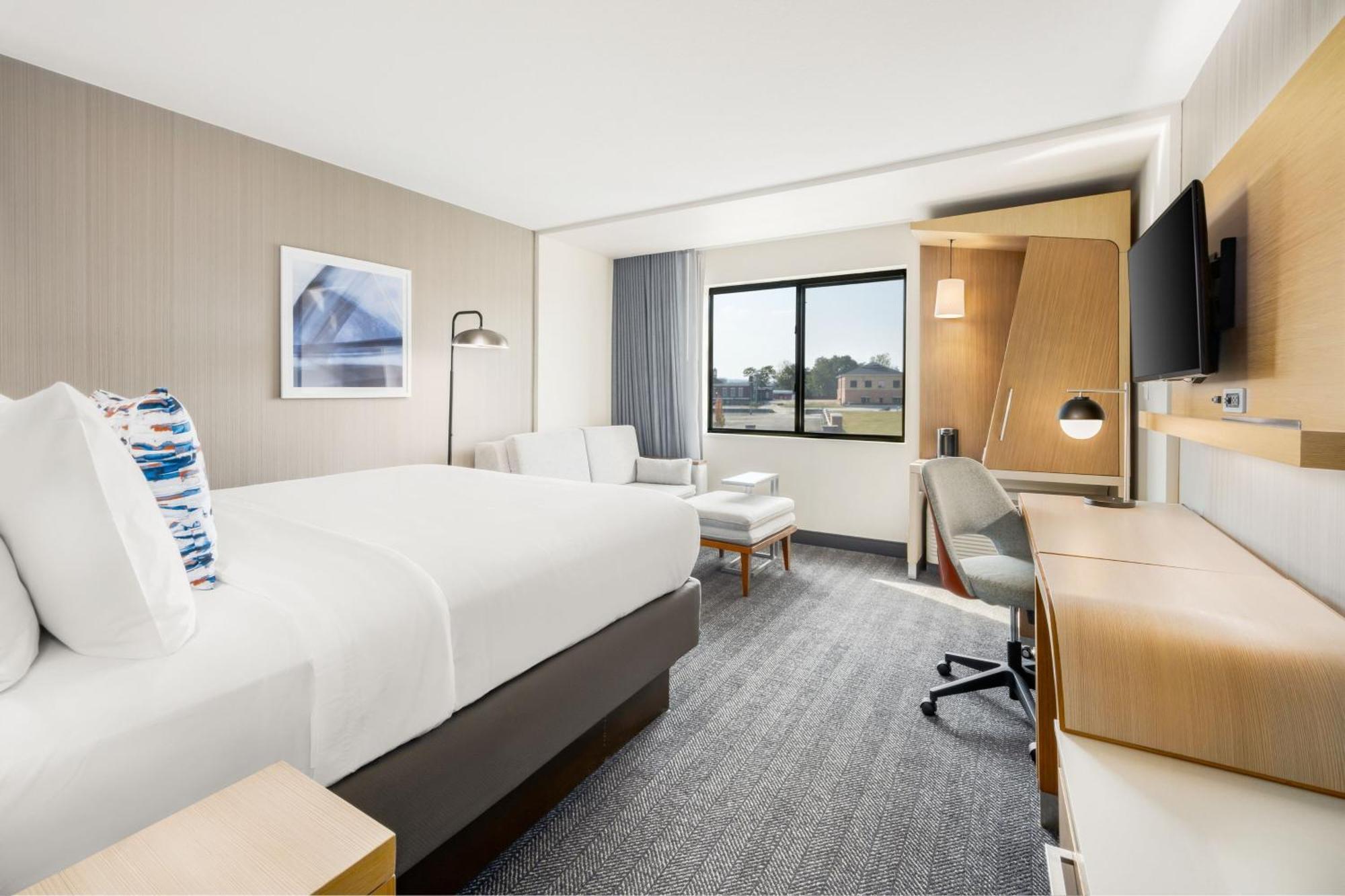 Courtyard By Marriott Columbus Фенікс-Сіті Екстер'єр фото