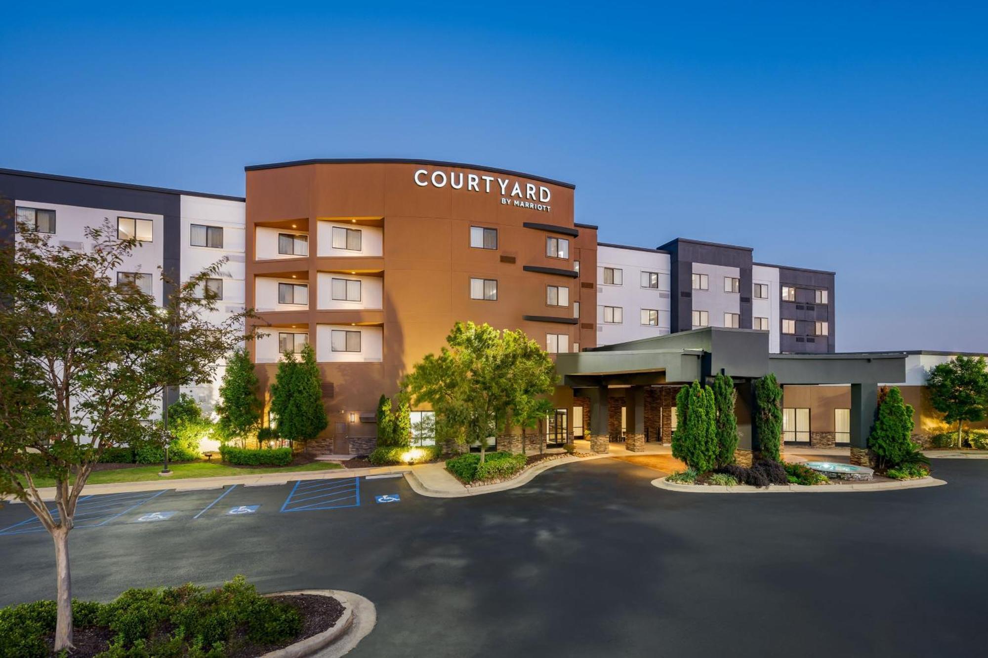 Courtyard By Marriott Columbus Фенікс-Сіті Екстер'єр фото