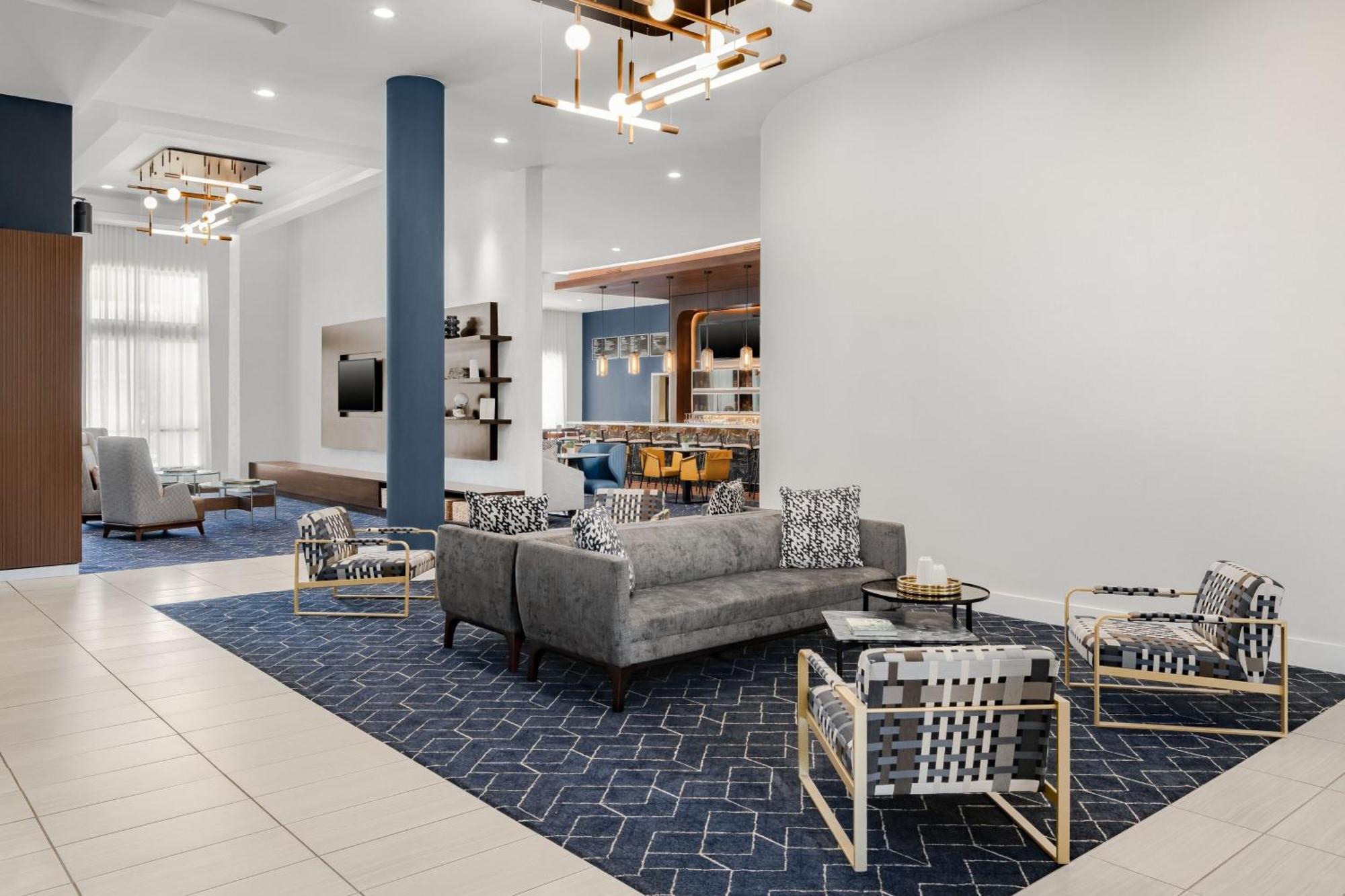 Courtyard By Marriott Columbus Фенікс-Сіті Екстер'єр фото