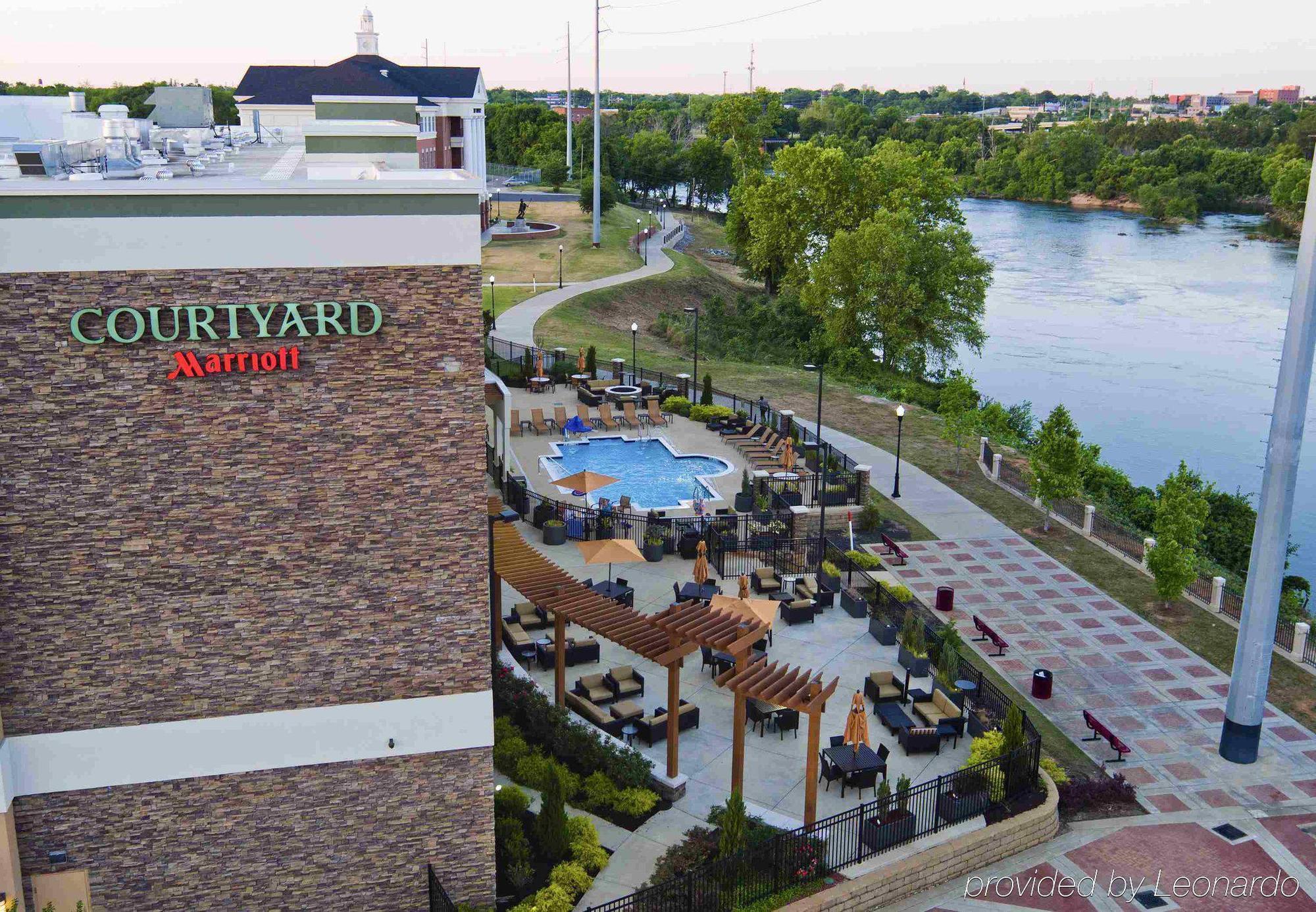 Courtyard By Marriott Columbus Фенікс-Сіті Екстер'єр фото