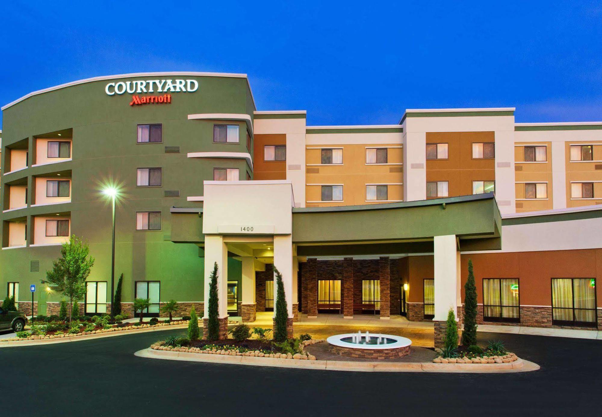 Courtyard By Marriott Columbus Фенікс-Сіті Екстер'єр фото